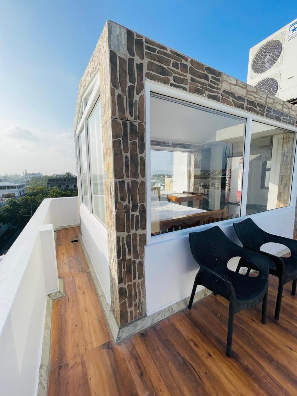 La Villa Marseille Pondicherry Exteriör bild